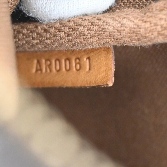 LOUIS VUITTON Pochette Accessoires Hand Bag Monogram Leather BN - Picture 12 of 16